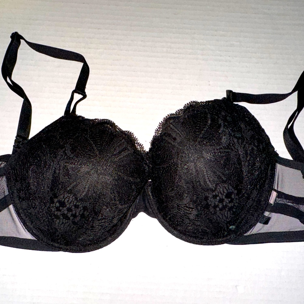 Victorias secret Black lace bra 36c